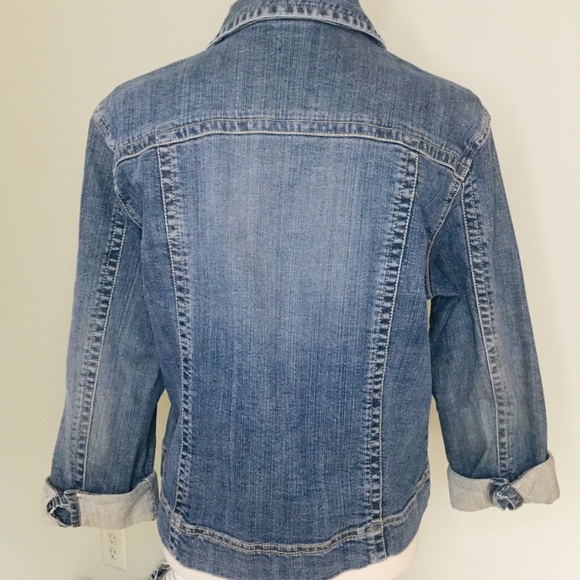 Chico’s Platinum Denim Jacket, Chico’s Size 1 (M/8) - Picture 6 of 8
